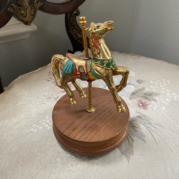 Linden Music Box with Carousel Horse - Picture 1 of 3